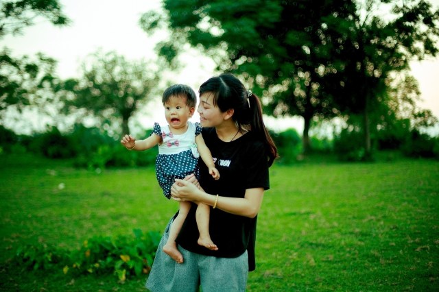 green-grass-1506135_1920